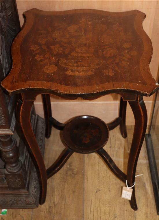 An Edwardian mahogany occasional table, a.f. W.41cm